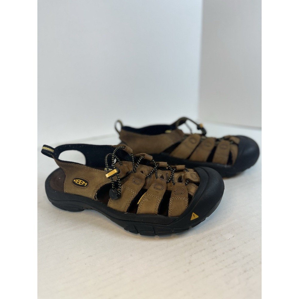 KEEN Newport H2 Men's 8.5 Brown Leather Waterproof Hiking Sport Sandals